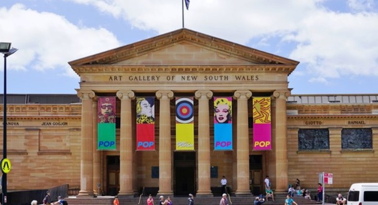 Choose Fraser Suites Sydney and reap the benefits of the NSW Art Gallery’s prestigious Luxury Syndicate