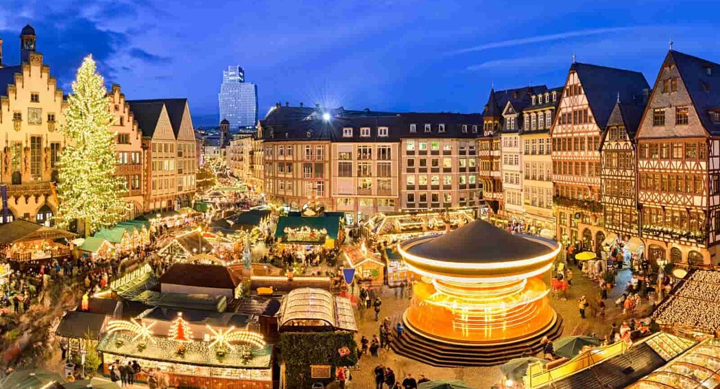 Feel the warmth and festive spirit of the Frankfurt Christmas Market
