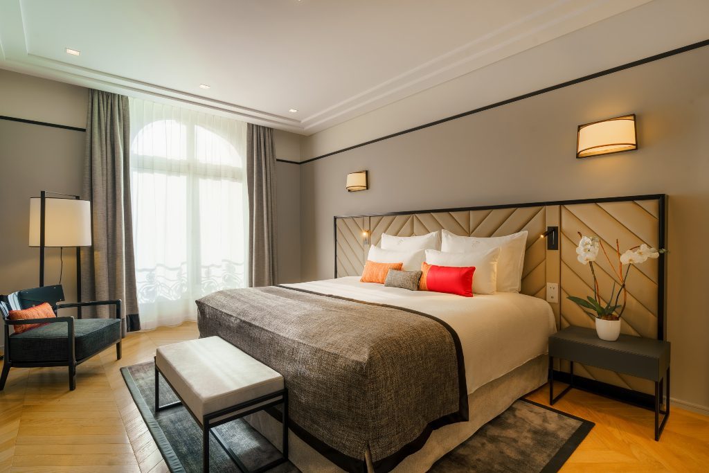 Fraser Suites Le Claridge Champs Elysées, Paris_1 Bedroom Premier Suite_Bedroom