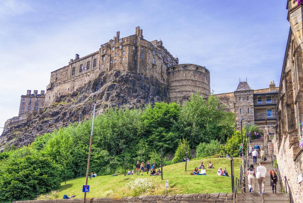 Edinburgh Castle, best things to do in Edinburgh