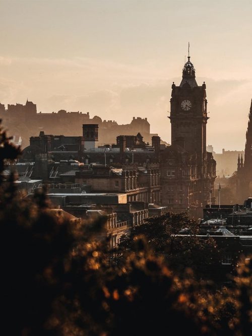 10 Places to Visit in Edinburgh