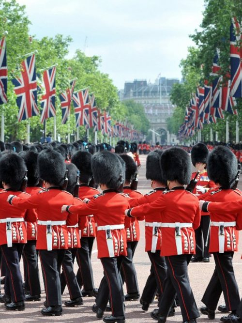 Your Ultimate Travel Guide to Royal London