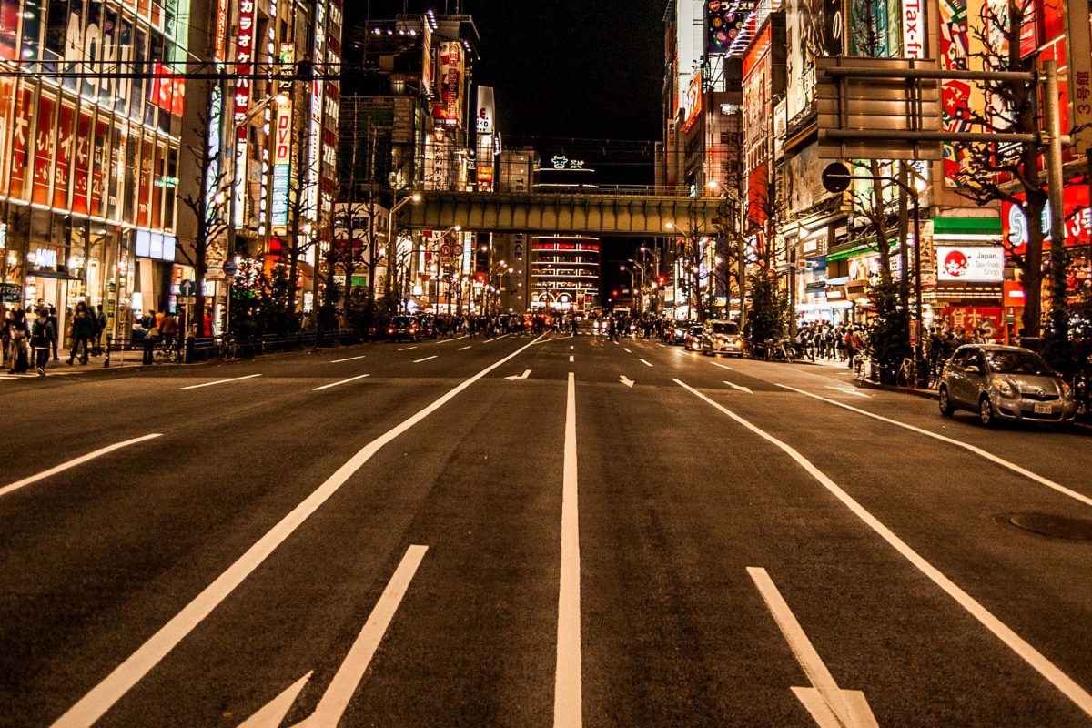 8 Bustling Tech Towns Around the World for Your Gadget Fix