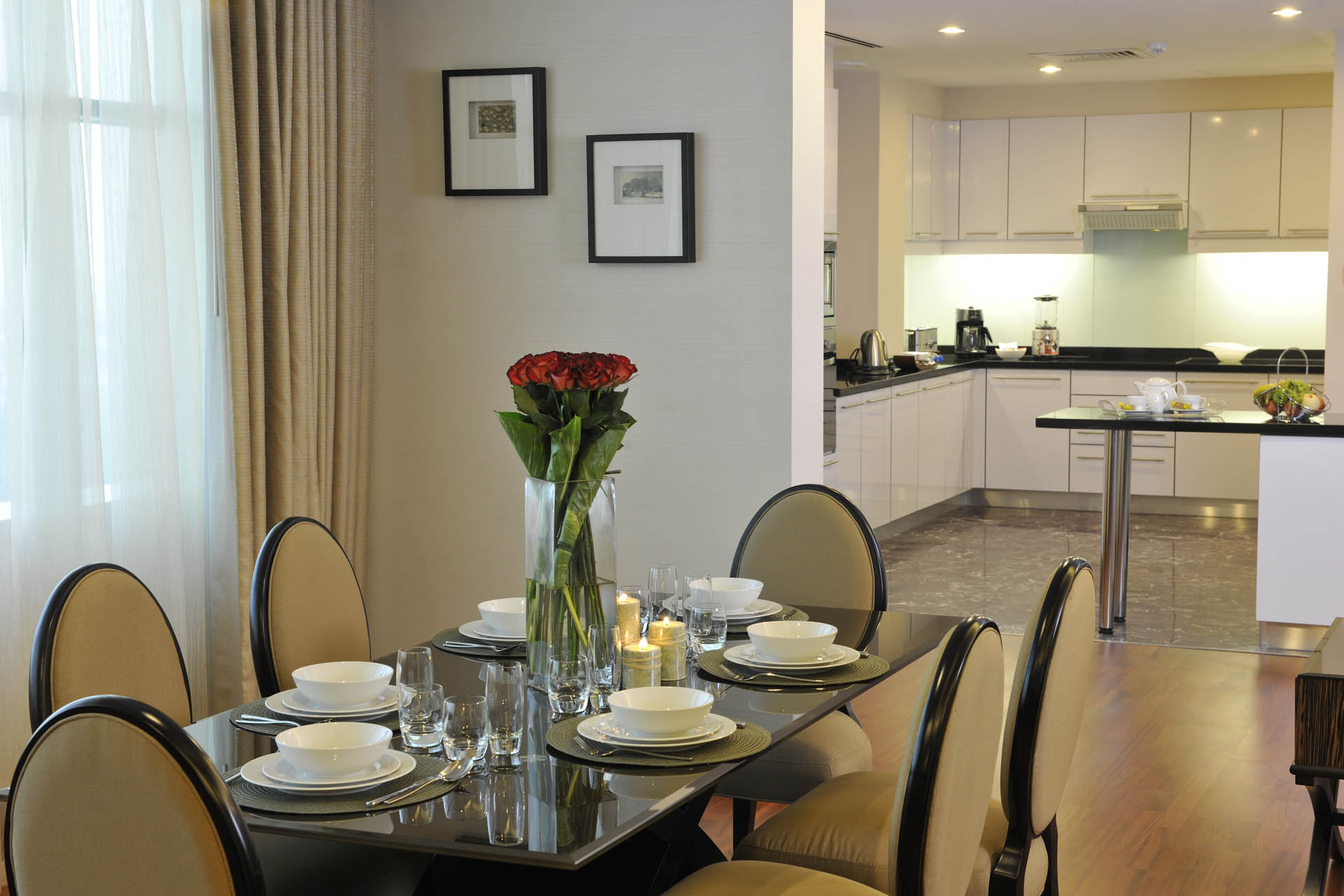 serviced-apartment-seef-bahrain-fraser-suites-threebedroom-suite