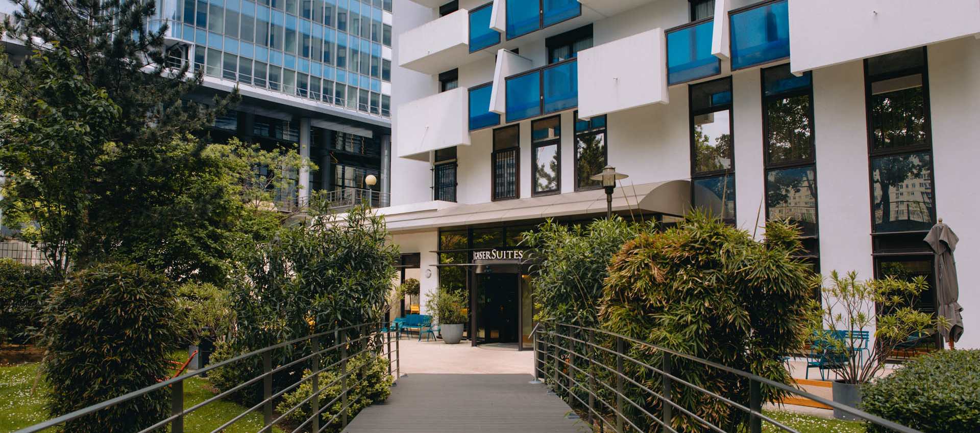 Entrance to Fraser Suites Harmonie in La Defense Paris