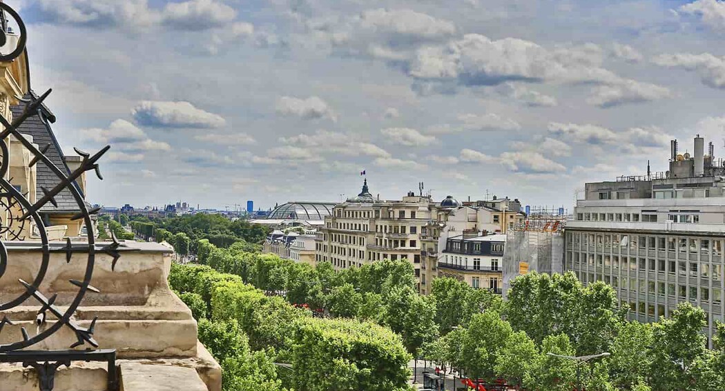 5 activities not to be missed on Champs-Elysées Avenue