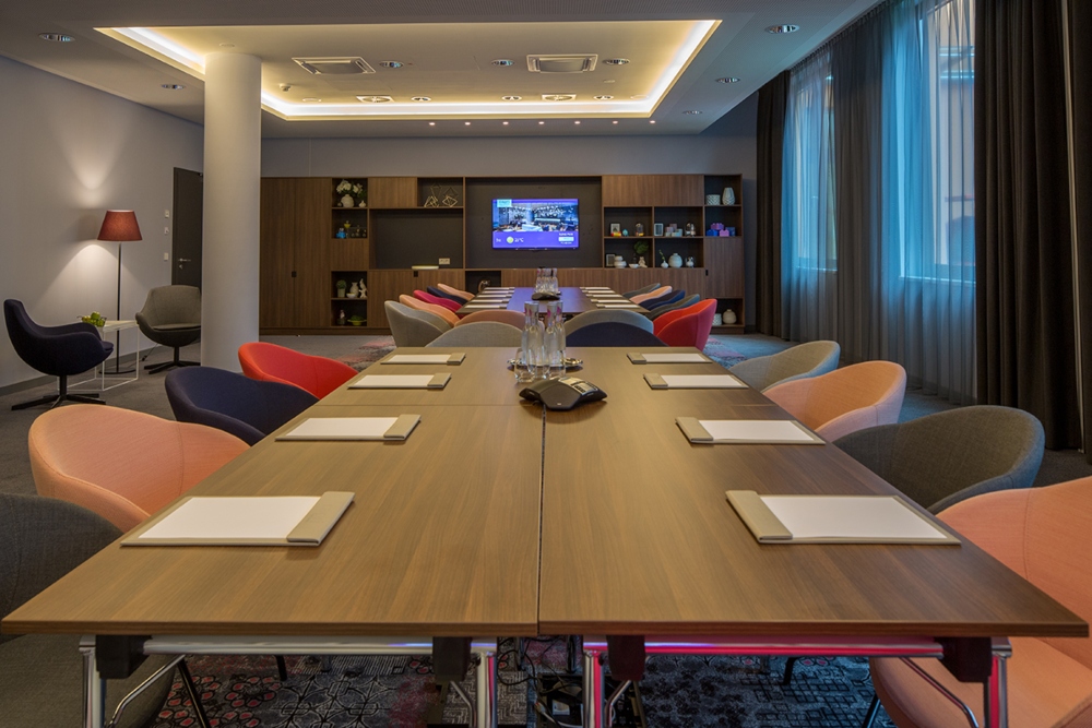 Meeting room pow wow 1 and 2 at Capri by Fraser Frankfurt hotel in Germany