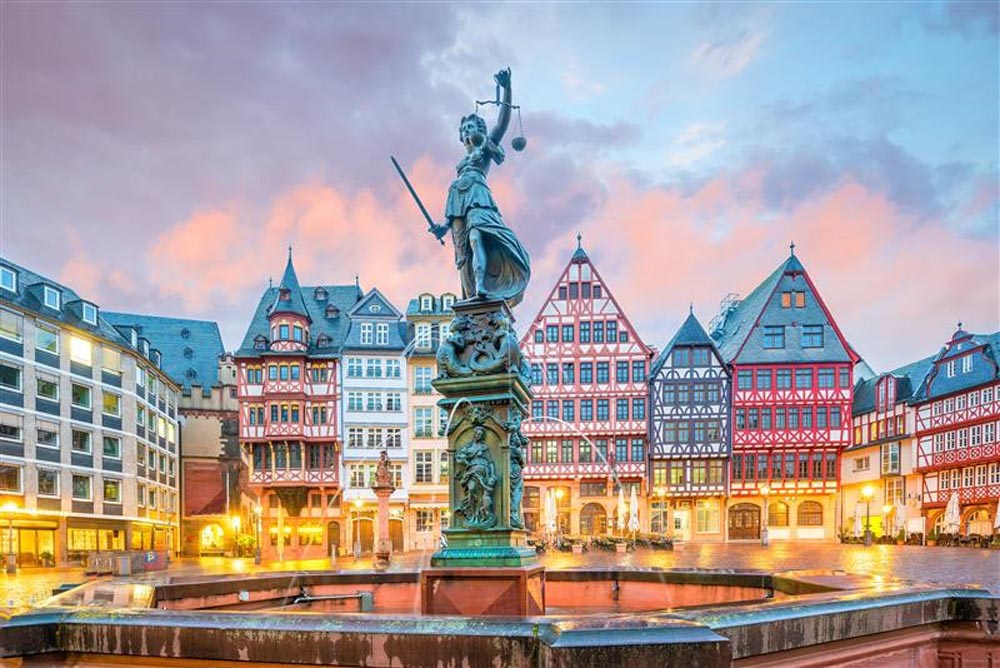Frankfurt Cultural Skyline, top things to see in Frankfurt for best instagram spots