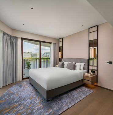 Two Bedroom Lakeview with Balcony