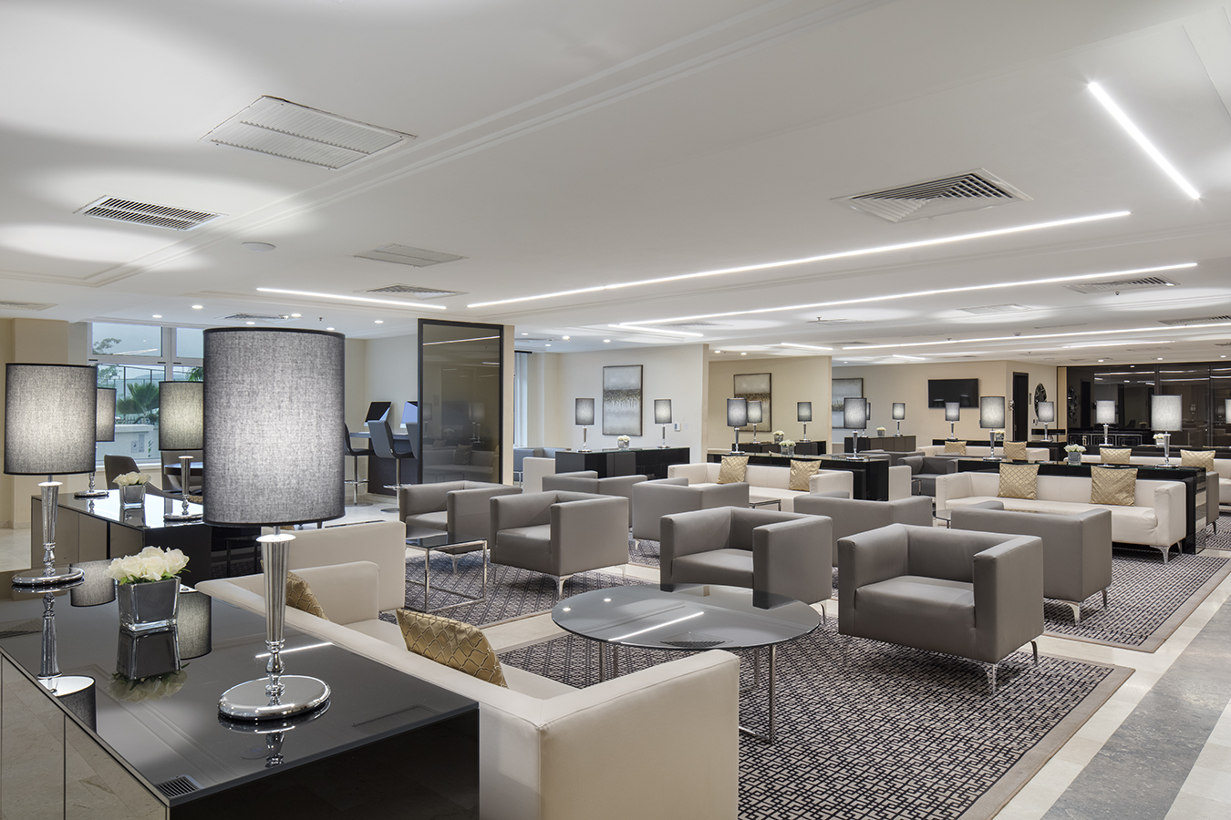 Business Centre & Executive Lounge