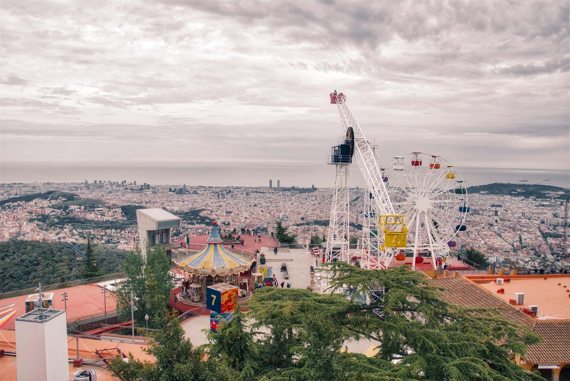 Theme park, things to do in barcelona with kids