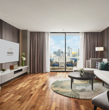 Three-Bedroom Penthouse with Balcony