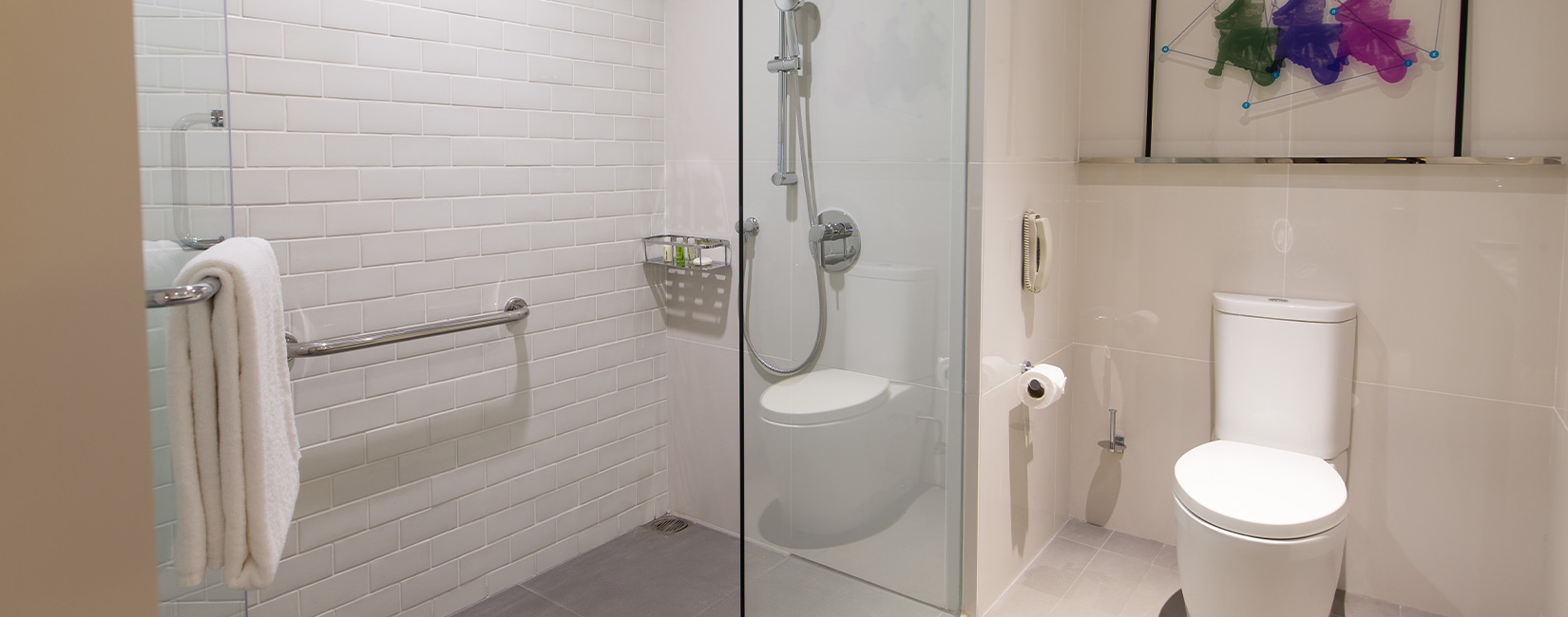 Bathroom in a single hotel room at Modena by Fraser Bangkok near the CBD