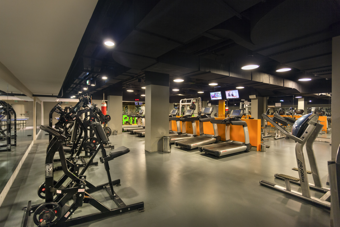 Fitness Club 24hrs Gym