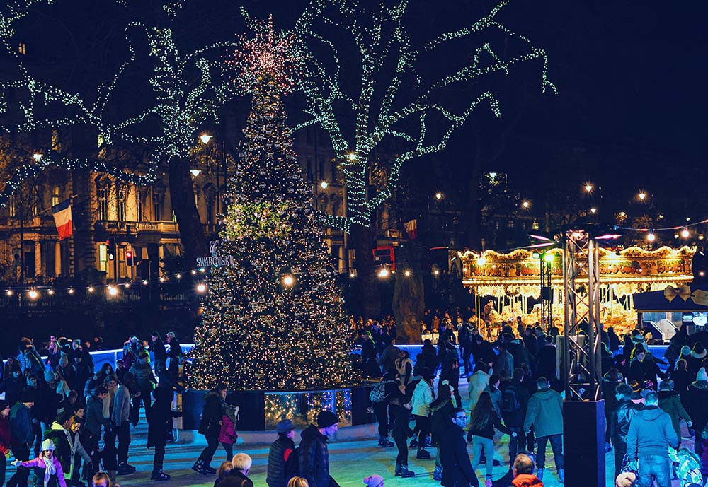 Ice rink in Canary Wharf