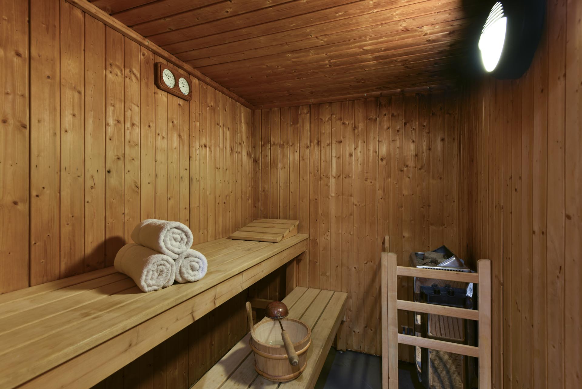 Fraser Suites Kensington., hotel apartment with sauna in London