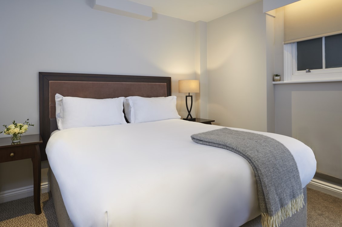 One Bedroom Premier Apartment in London at Fraser Suites Queens Gate