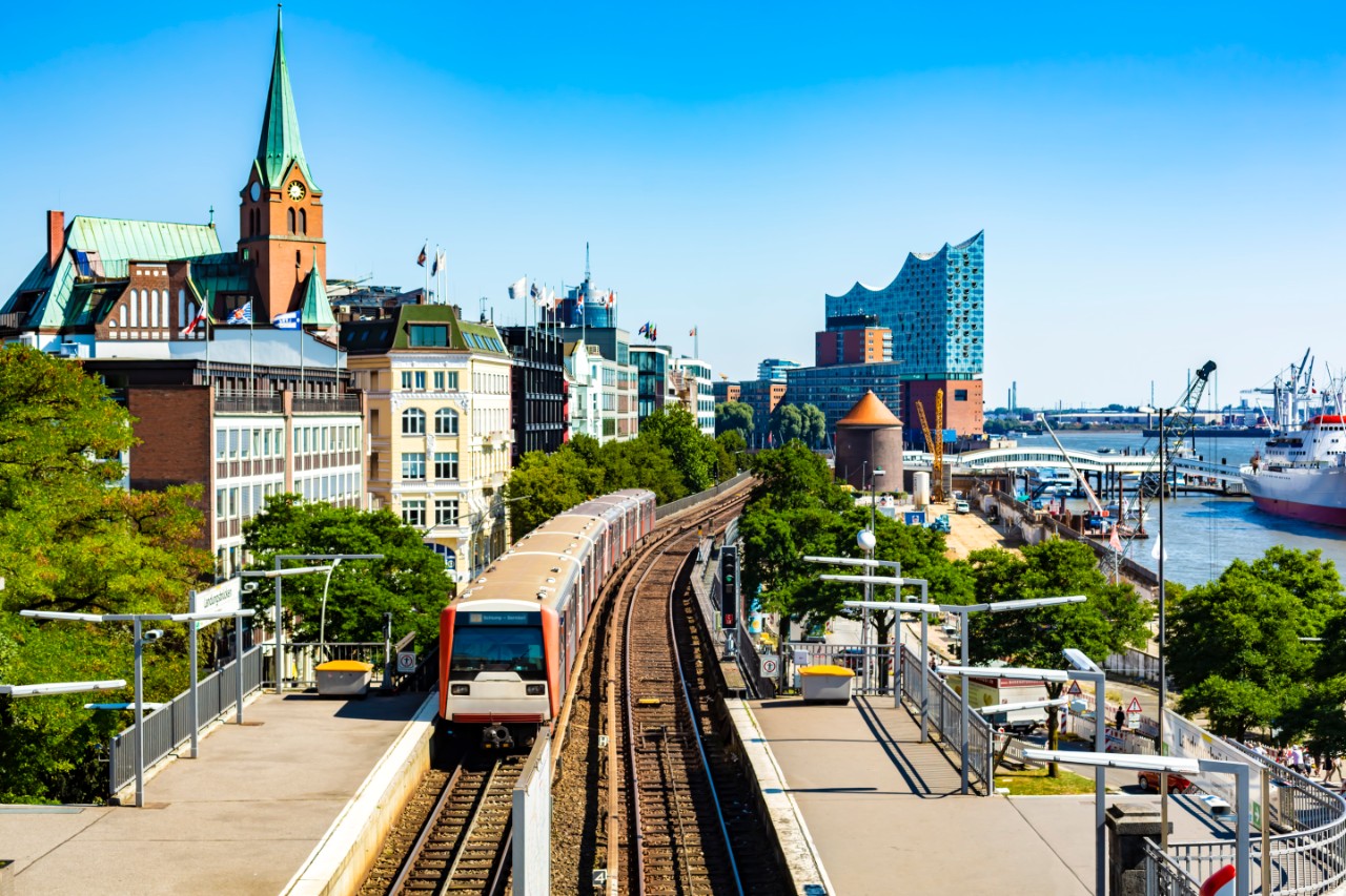 s-bahn station in hamburg