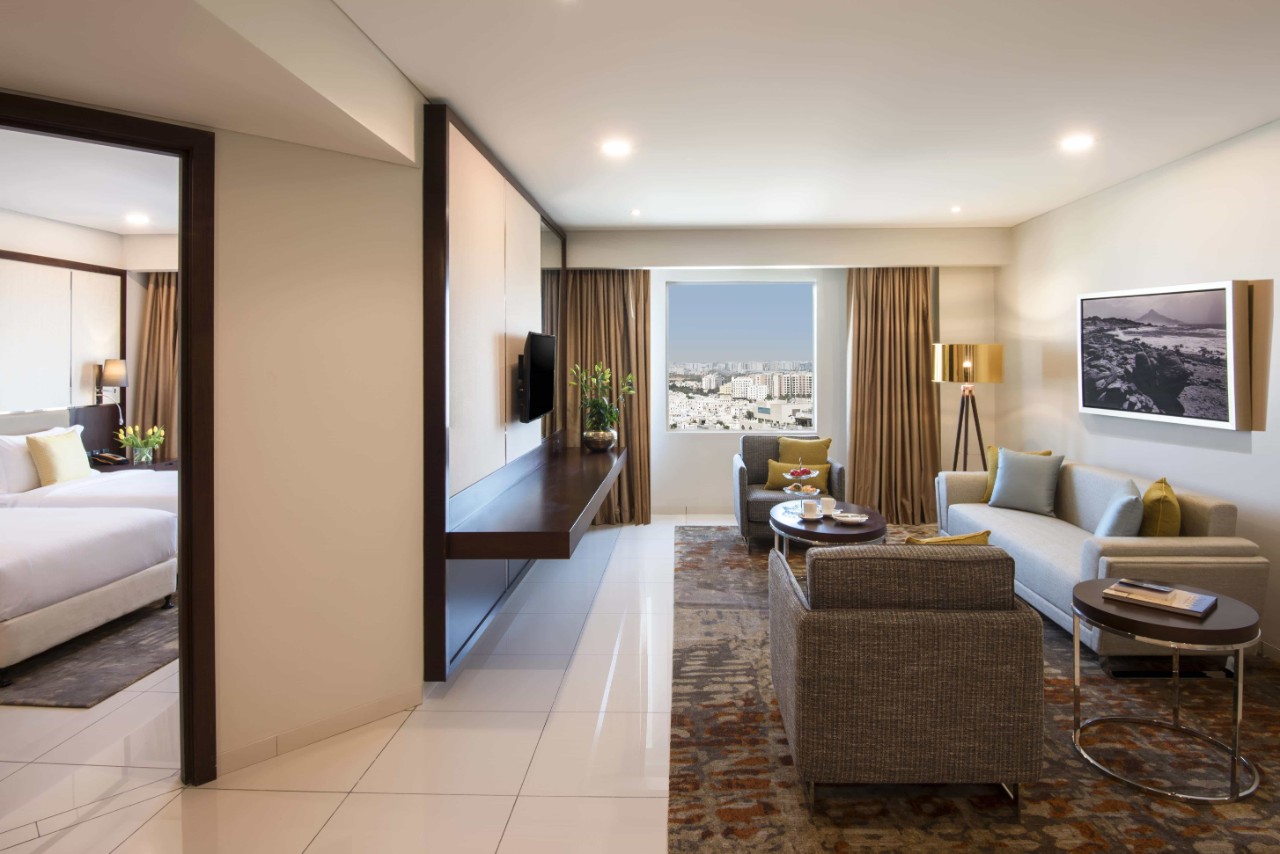 three-bedroom-deluxe-suite-serviced-apartment-hotel-fraser-suites-muscat-oman