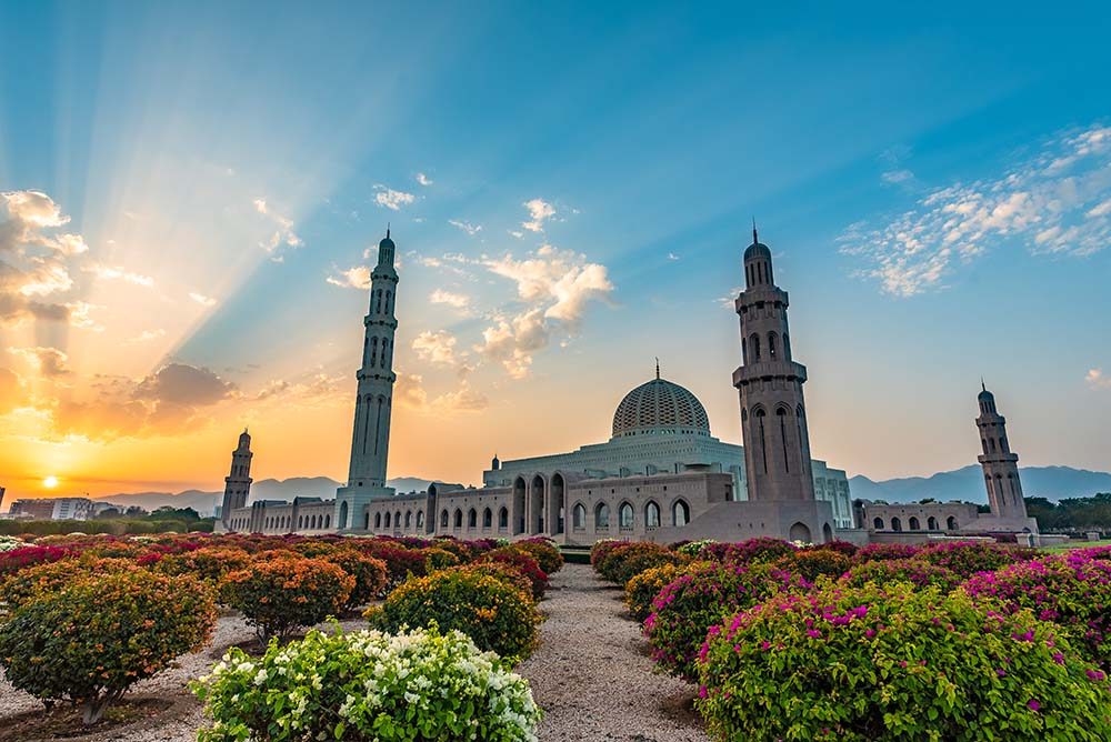 Sultan Qaboos Grand Mosque, top things to do in Muscat