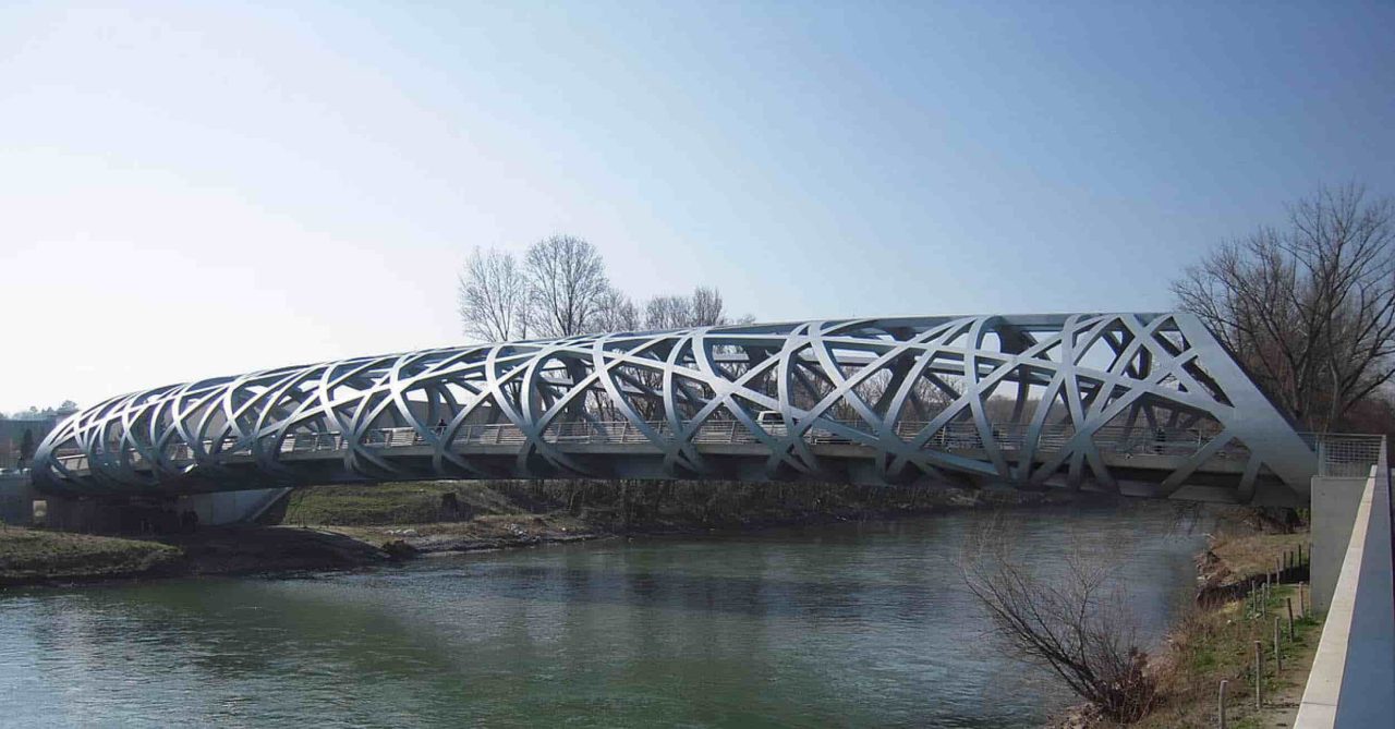 Hans Wildorf Bridge, best places to visit in Geneva Old Town, Switzerland
