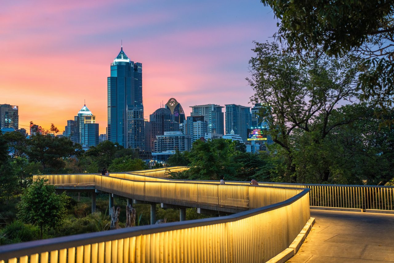 Your Guide to Bangkok’s Urban Lifestyle: Shop, Sip & Explore