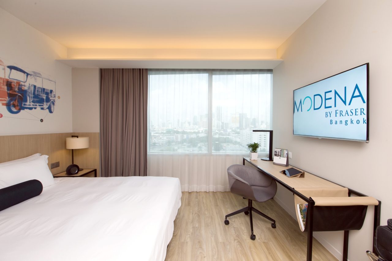 Spacious accommodation at Modena by Fraser Bangkok offering convenient access to QSNCC and MRT