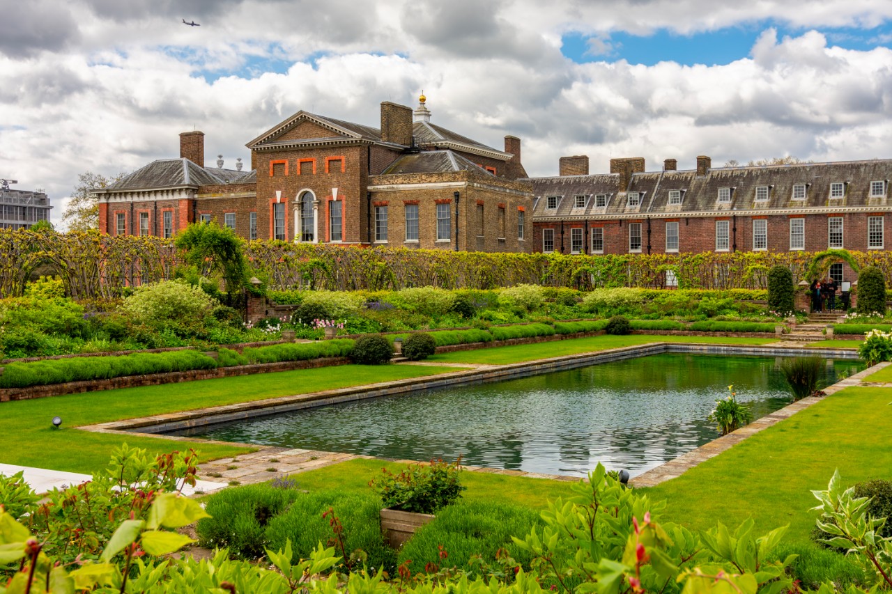 Kensington palace and gardens in spring