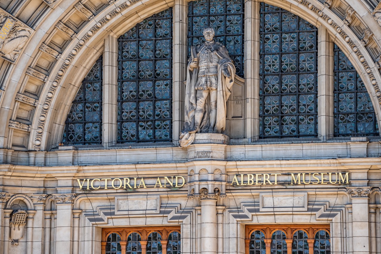 Victoria and Albert art museum building entrance sign