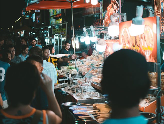 Don’t miss the Jalan Alor night market while staying close by in Frasers Hospitality’s apartment hotel in Kuala Lumpur.